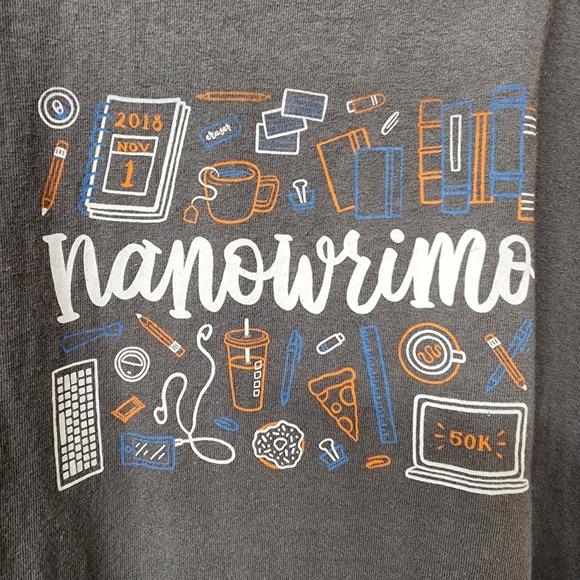 NaNoWriMo 2019 XXL shirt + BONUS 2018 XL tee - Picture 7 of 9